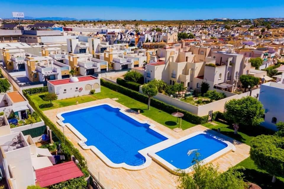 Torrevieja Azahar Del Mar Apartment Exterior photo
